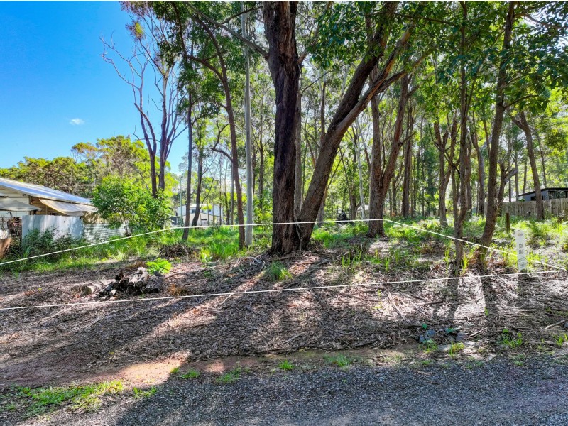 17 Forest Hill Road, Russell Island QLD 4184