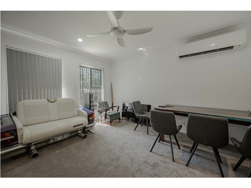 17 Mountain View Crescent, Russell Island QLD 4184