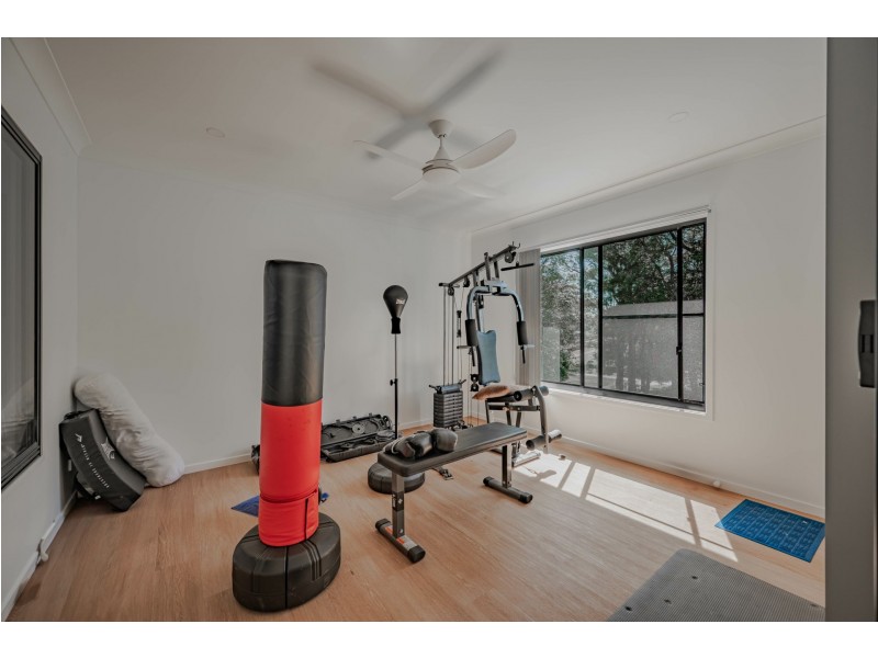 17 Mountain View Crescent, Russell Island QLD 4184