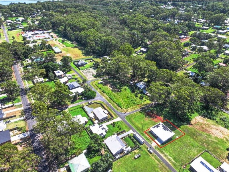 17 Mountain View Crescent, Russell Island QLD 4184