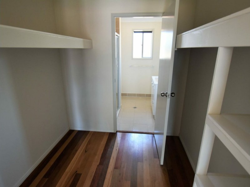 22 Tenanne Street, Russell Island QLD 4184