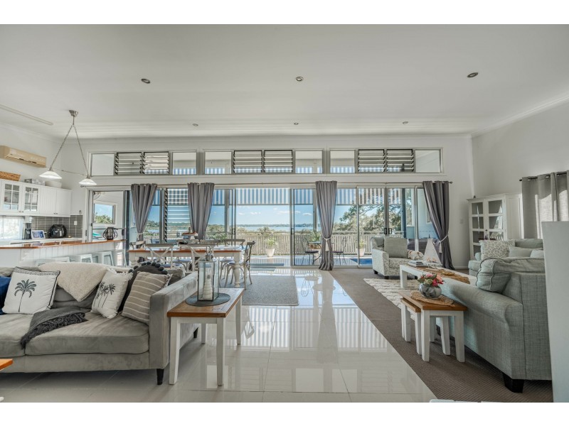 4 Hogan Court, Russell Island QLD 4184