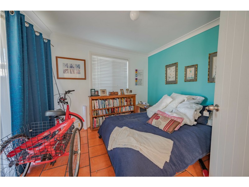 5 Player Court, Russell Island QLD 4184