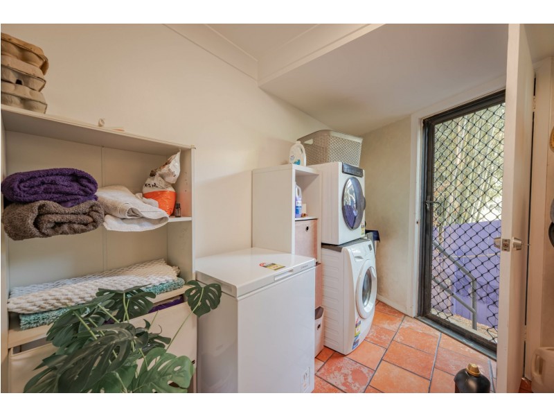 5 Player Court, Russell Island QLD 4184