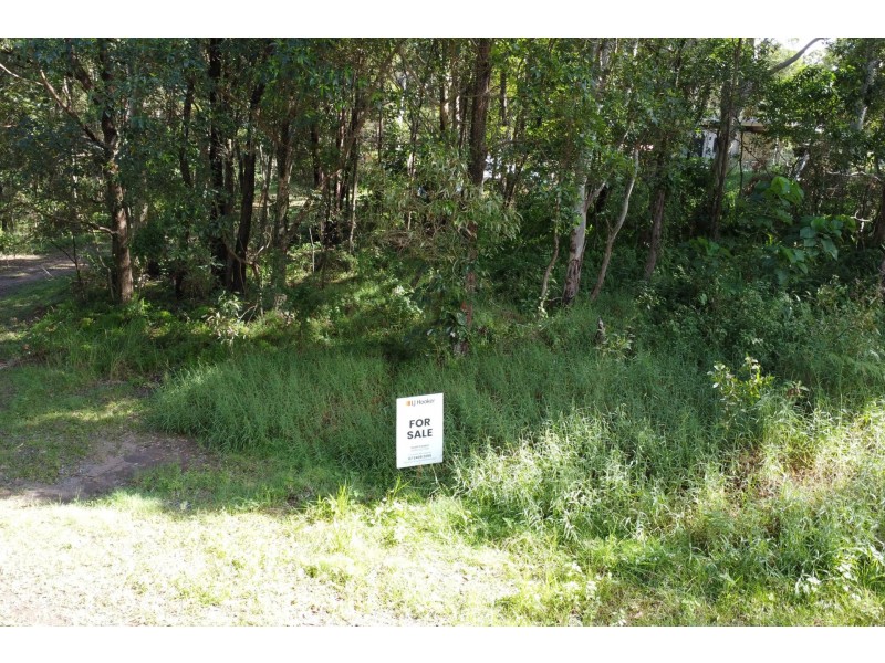 6 Victoria Avenue, Russell Island QLD 4184