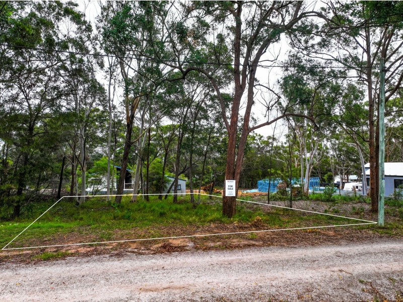 8 Coleus Street, Russell Island QLD 4184