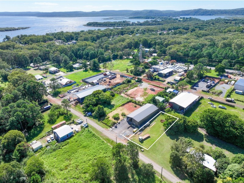 18 John Street, Russell Island QLD 4184