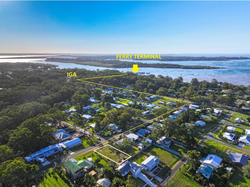 28 Guthrie Street, Russell Island QLD 4184