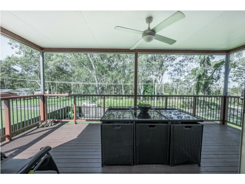 8 Wattle Street, Russell Island QLD 4184