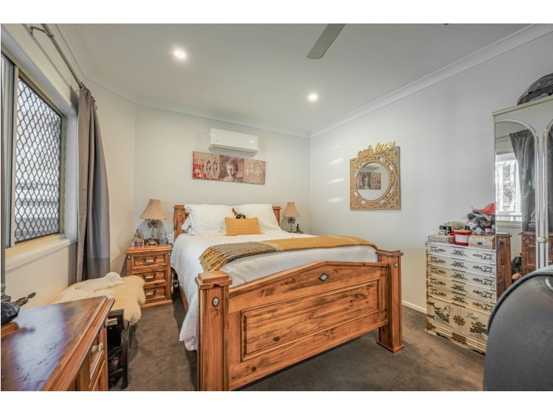 8 Wattle Street, Russell Island QLD 4184