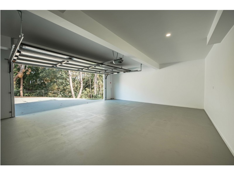 121 Channel Street, Russell Island QLD 4184