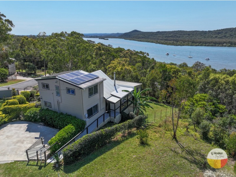 42 Leichhardt Terrace, Russell Island QLD 4184