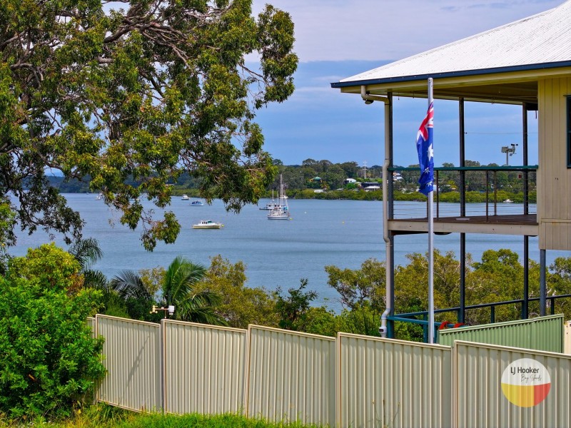 150 Canaipa Point Drive, Russell Island QLD 4184