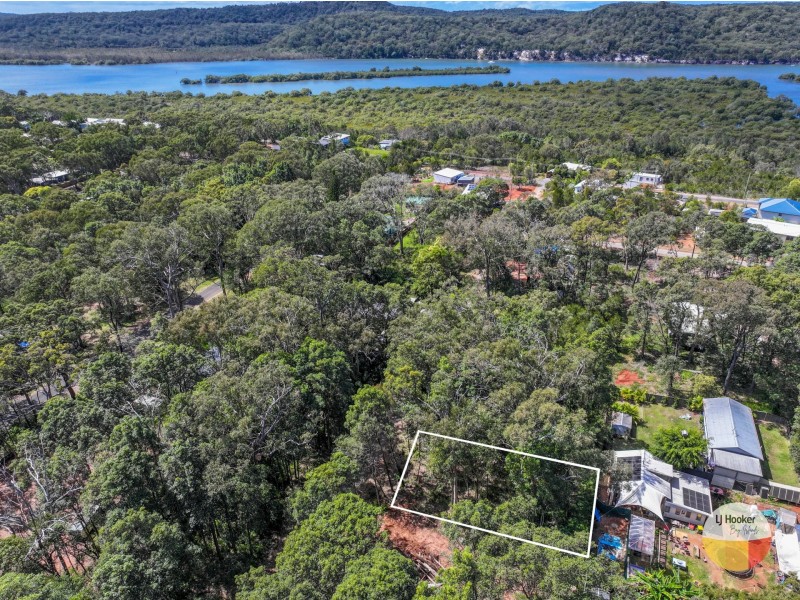 60 Cook Ave, Russell Island QLD 4184