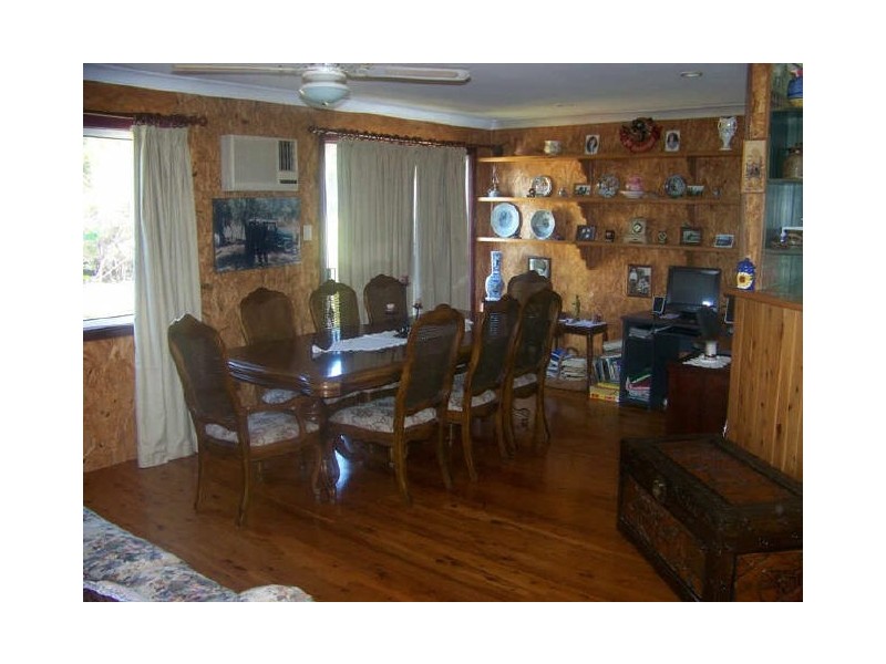 6 Aquamarine Avenue, Russell Island QLD 4184