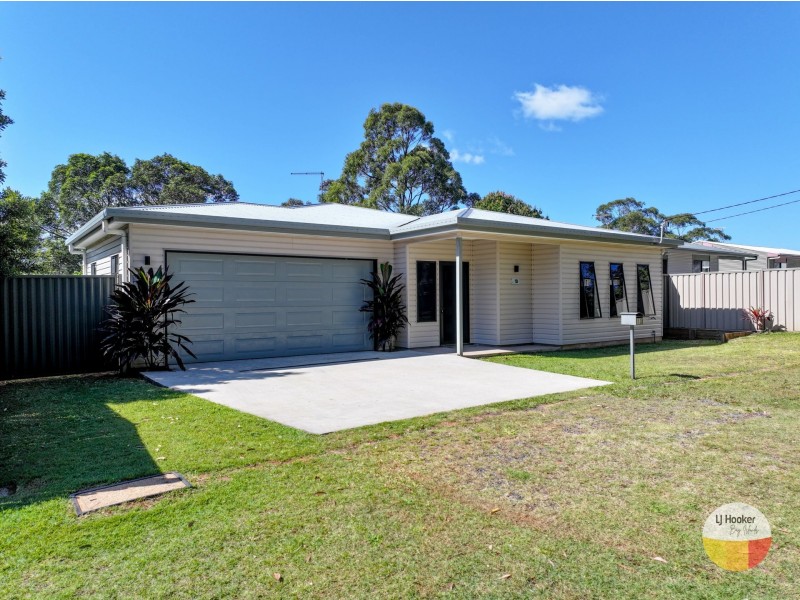 13 Pia Street, Russell Island QLD 4184