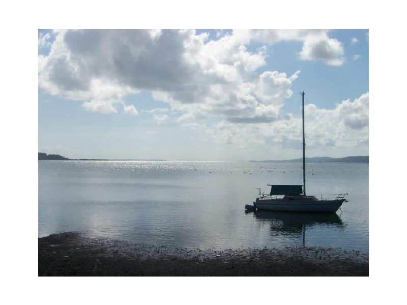 61 Bay Dve, Russell Island QLD 4184