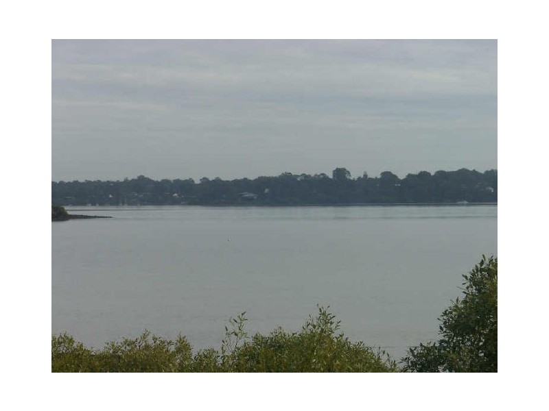 61 Bay Dve, Russell Island QLD 4184