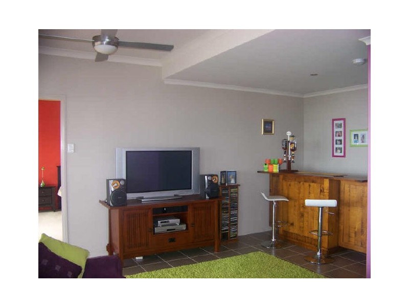 61 Bay Dve, Russell Island QLD 4184