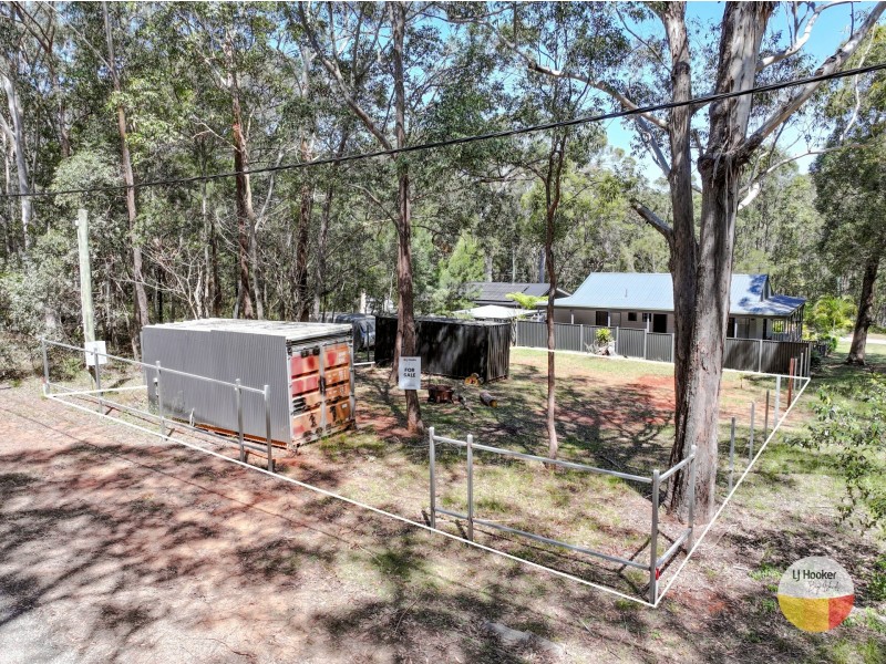 32 Waikiki Beach Road, Russell Island QLD 4184
