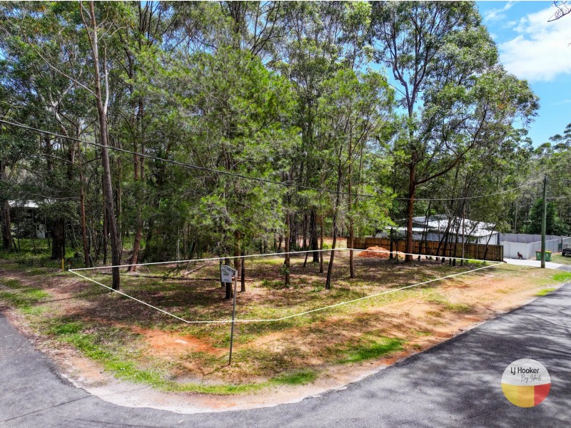 1 Leilani Ave, Russell Island QLD 4184