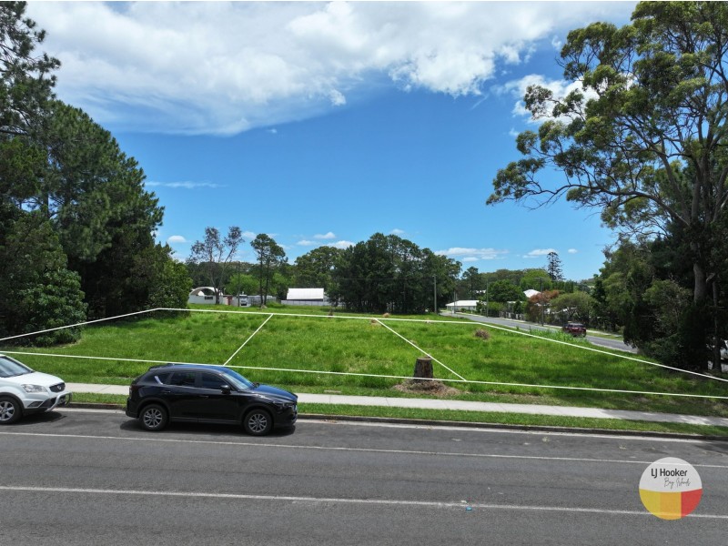 57-61 High St, Russell Island QLD 4184