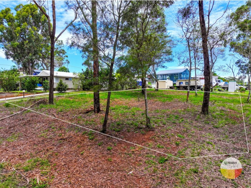14 Azalea Street, Russell Island QLD 4184