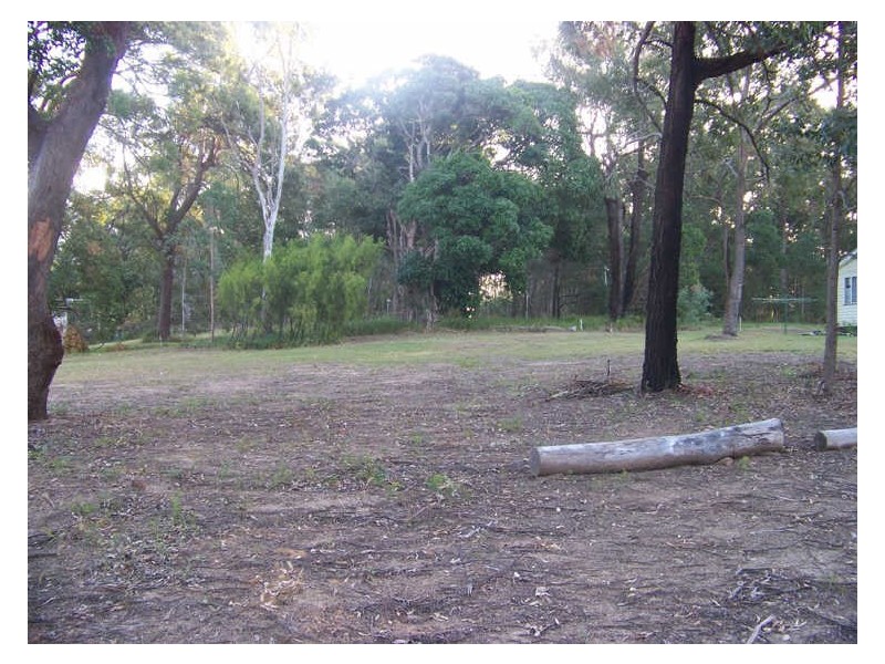 25 Leichhardt, Russell Island QLD 4184