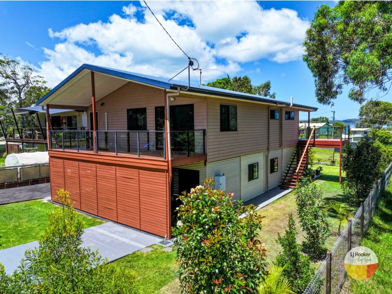14 Alkira Street, Macleay Island QLD 4184