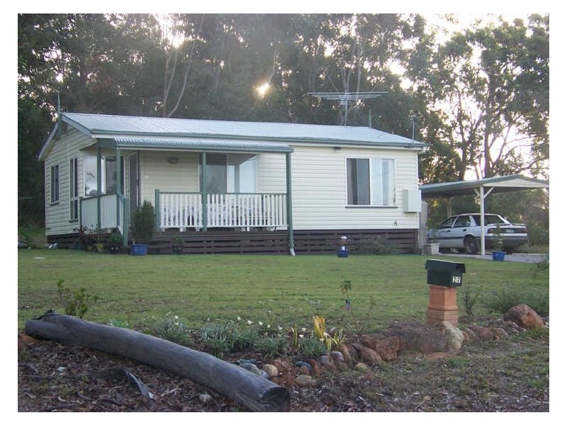 27 Leichhardt, Russell Island QLD 4184