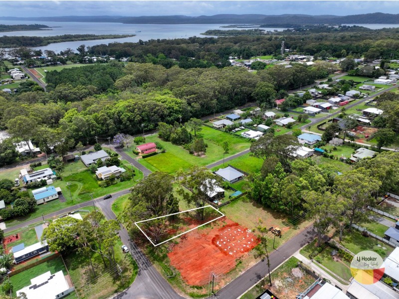 4 Regal Street, Russell Island QLD 4184