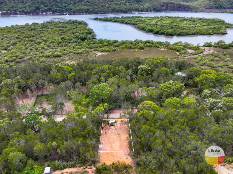 33 Bauhinia Drive, Russell Island QLD 4184