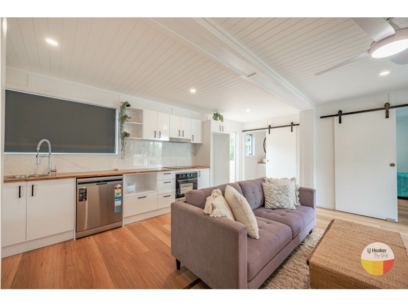 31 Cunningham Avenue, Russell Island QLD 4184