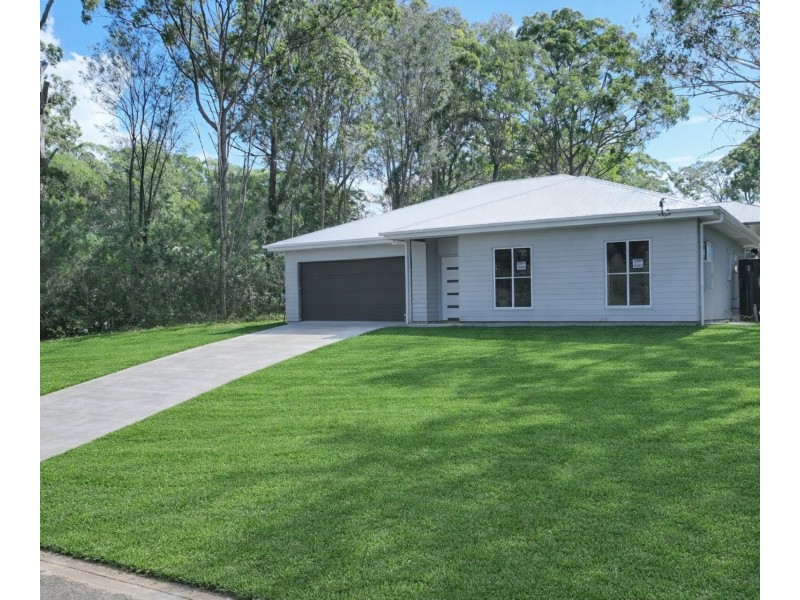 13 Channel Street, Russell Island QLD 4184