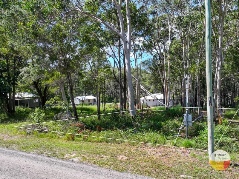 14 Doverton Drive, Russell Island QLD 4184