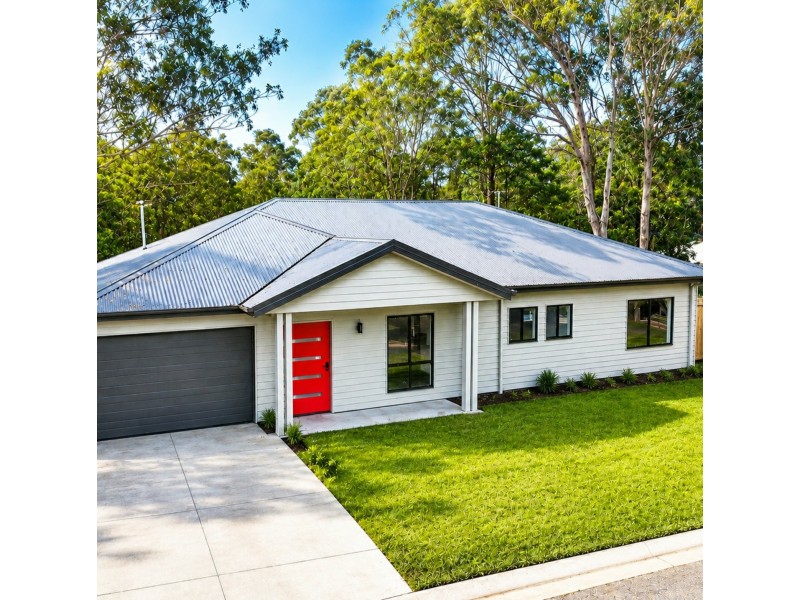 14 Bradman Street, Russell Island QLD 4184