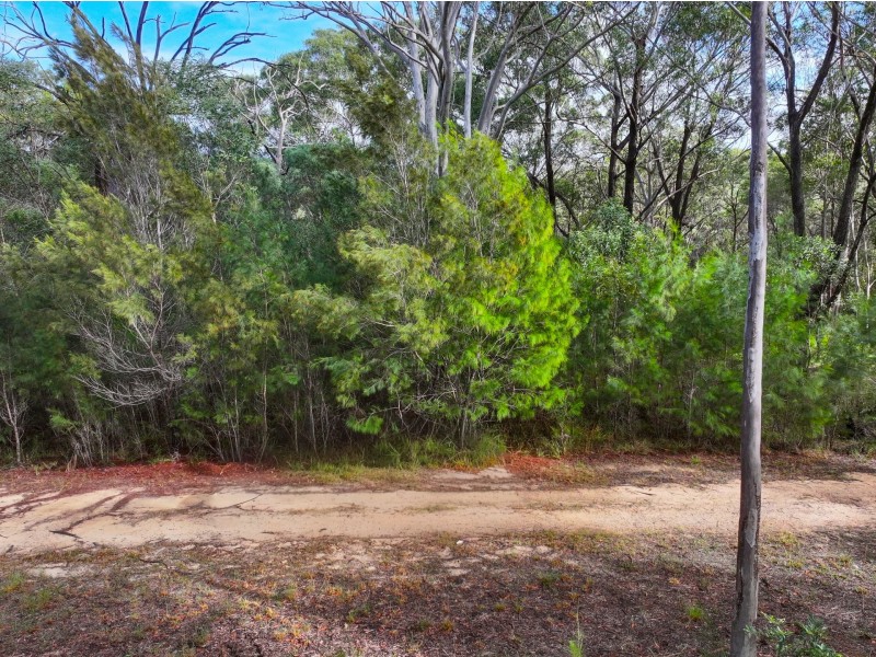 10 Maybrook Avenue, Russell Island QLD 4184