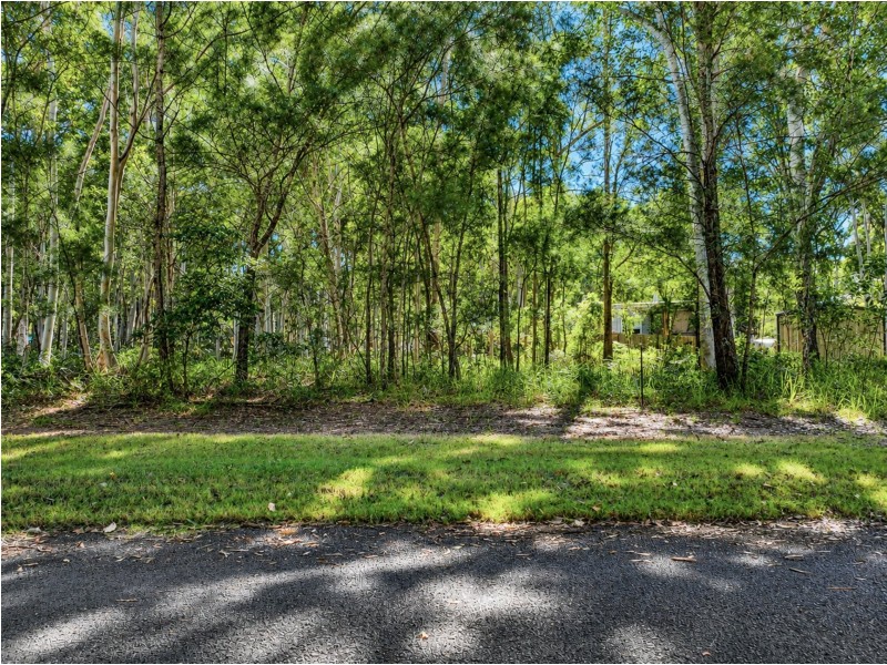 75 Woodlands Circuit, Russell Island QLD 4184