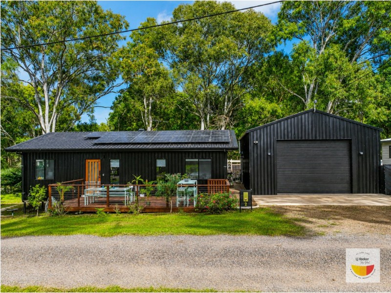 2 Victoria Avenue, Russell Island QLD 4184