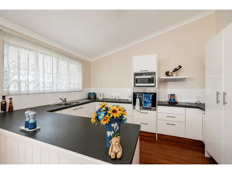 26 Laurel Street, Russell Island QLD 4184