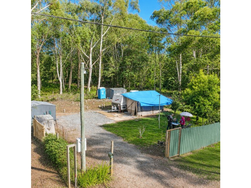 8 Loftus Crescent, Russell Island QLD 4184