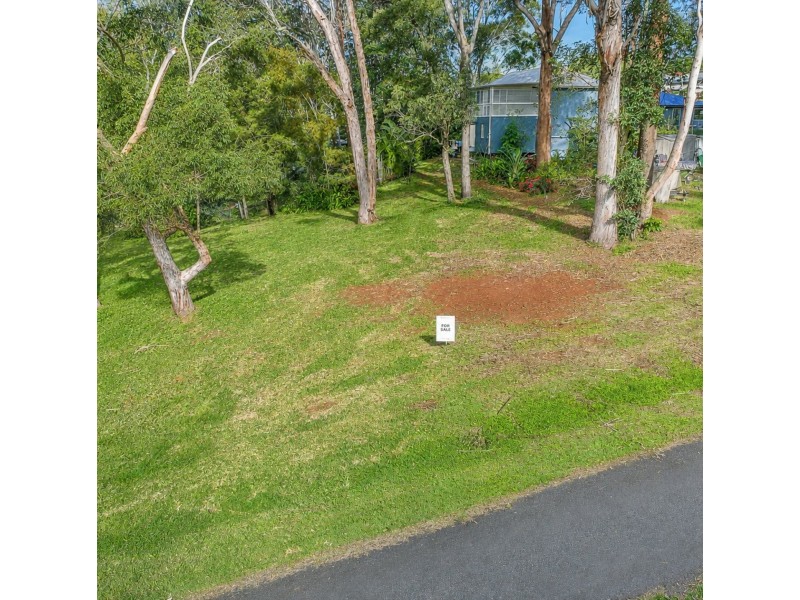 4 Sunkist Street, Russell Island QLD 4184