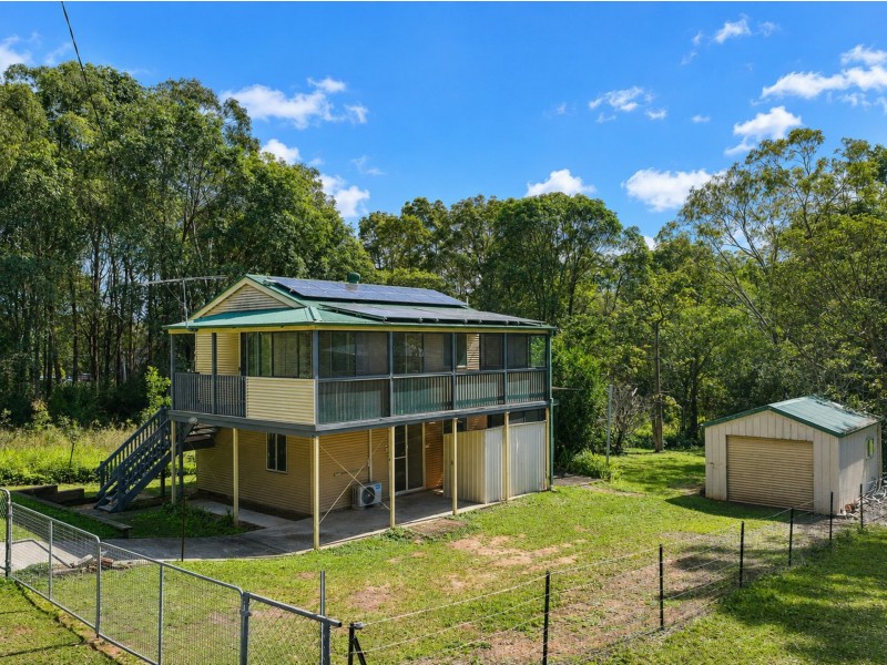 11 Peronne Avenue, Russell Island QLD 4184