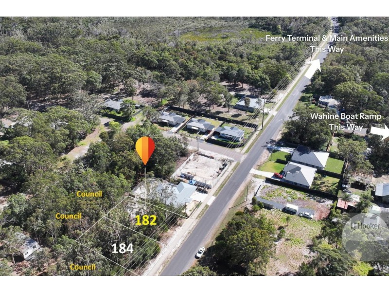 182 Centre Road, Russell Island QLD 4184