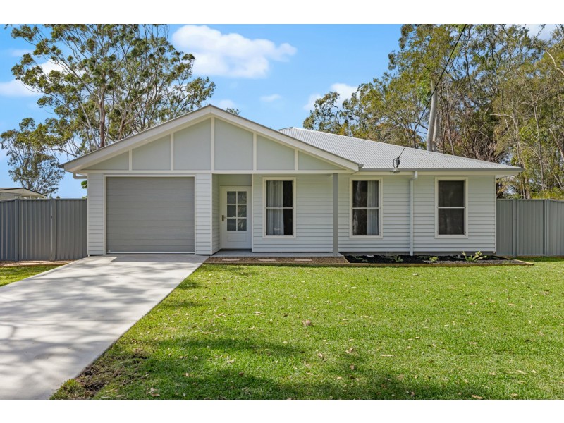 23 Jasper Street, Russell Island QLD 4184