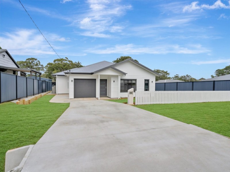 100 Kings Road, Russell Island QLD 4184