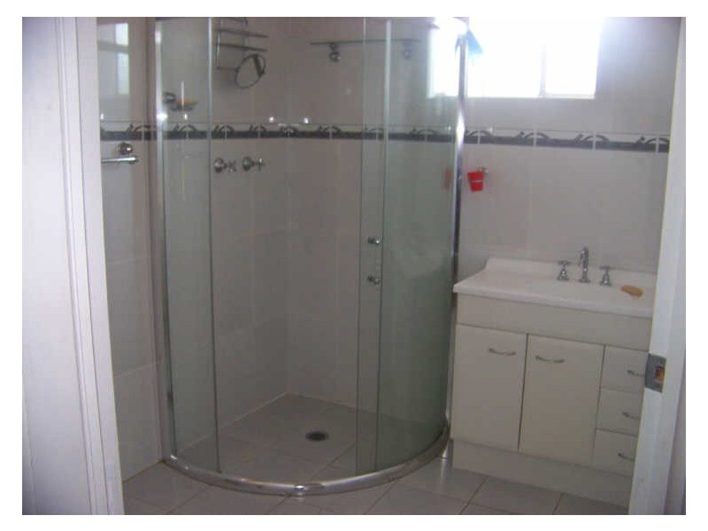 2 Pharlap St, Russell Island QLD 4184