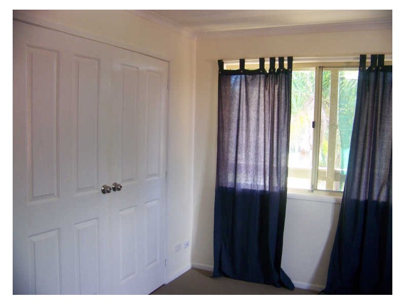 2 Pharlap St, Russell Island QLD 4184