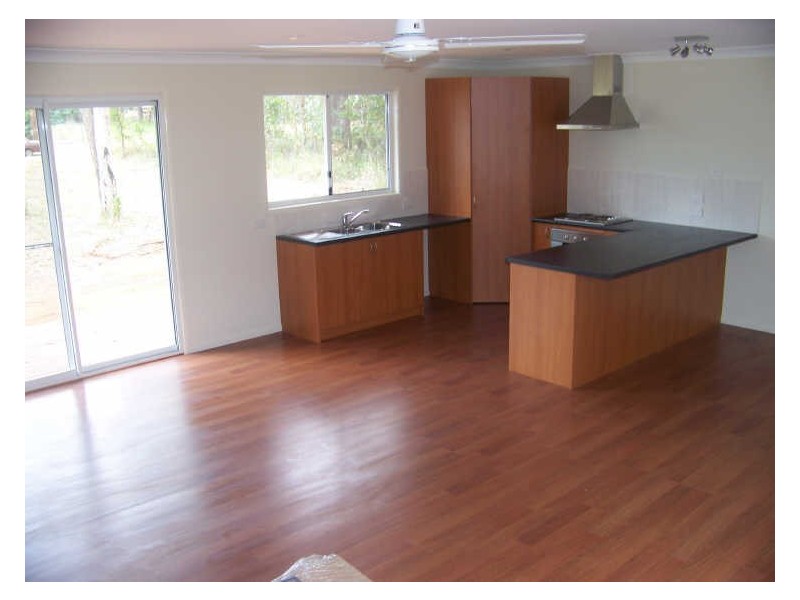 17 Angorra St, Russell Island QLD 4184