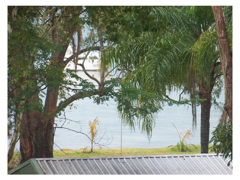 13 Bayview, Russell Island QLD 4184